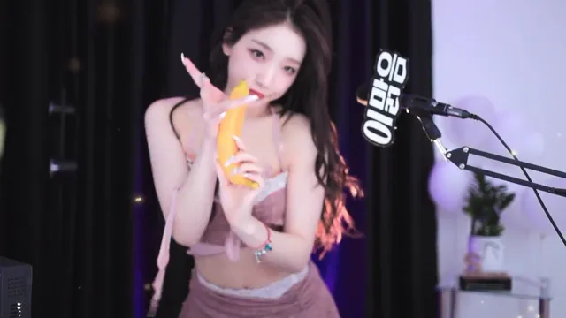 图片[1] - [Korean BJ] ooeeejj0201 2025-02-20 - KBJFan