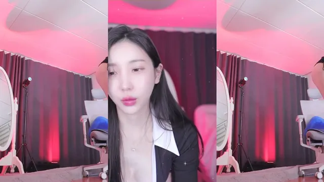 [Korean BJ] loveu22 2025-11-24 - KBJFan